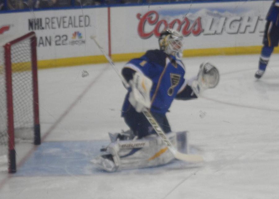 St.+Louis+goaltender+Brian+Elliot+slides+over+for+the+save+in+pre-game+warmups+against+the+Los+Angeles+Kings.+