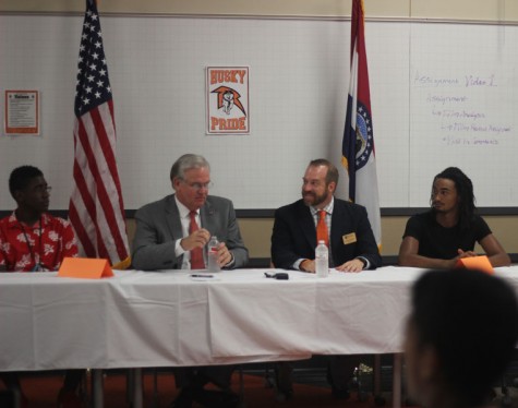 Governor comes to Ritenour High School