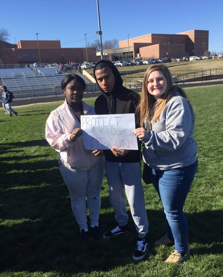 Messages+from+the+RHS+walkout